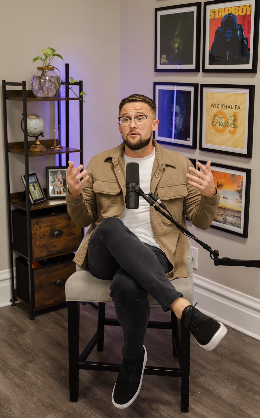 Mitch Gibson speaking in his studio